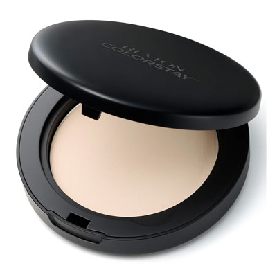 レブロン カラーステイ ロングウェア UV プレスト パウダー（レブロン）